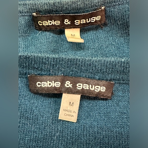 Cable & Guage two piece cardigan sweater set size medium - Picture 8 of 9
